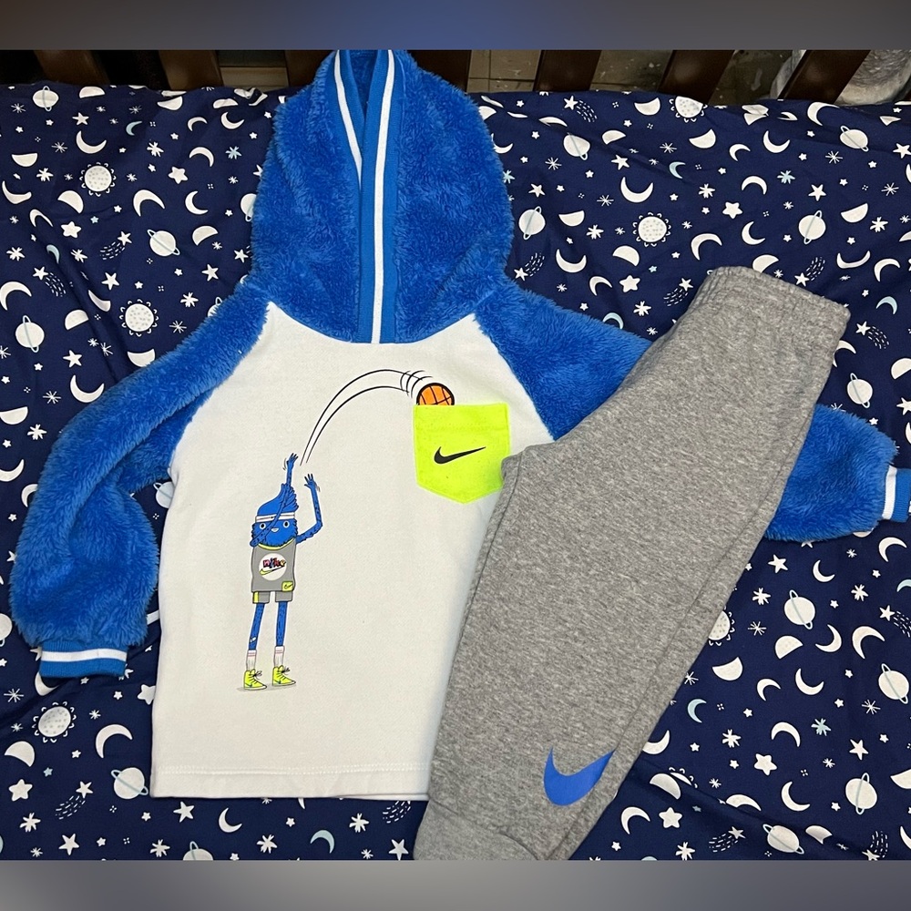 Nike Fleece Hoodie & Sweats Set, Toddler 18Months